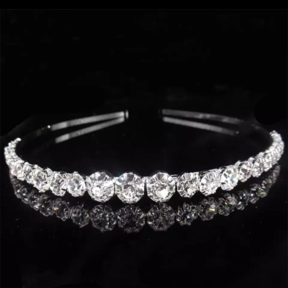 🌟 Rhinestone Delicate Headband Wedding Party Bridal Tiara - Picture 1 of 2